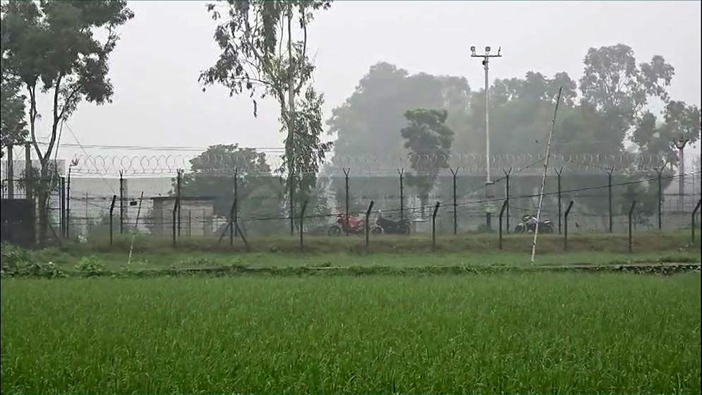 উত্তর দিনাজপুরে বিএসএফের গুলিতে বাংলাদেশি নিহত