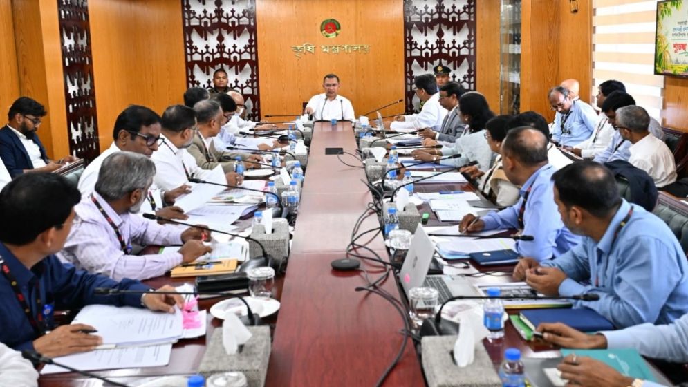আমদানিনির্ভরতা কমিয়ে কৃষি উৎপাদন বাড়ানোর তাগিদ প্রধানমন্ত্রীর