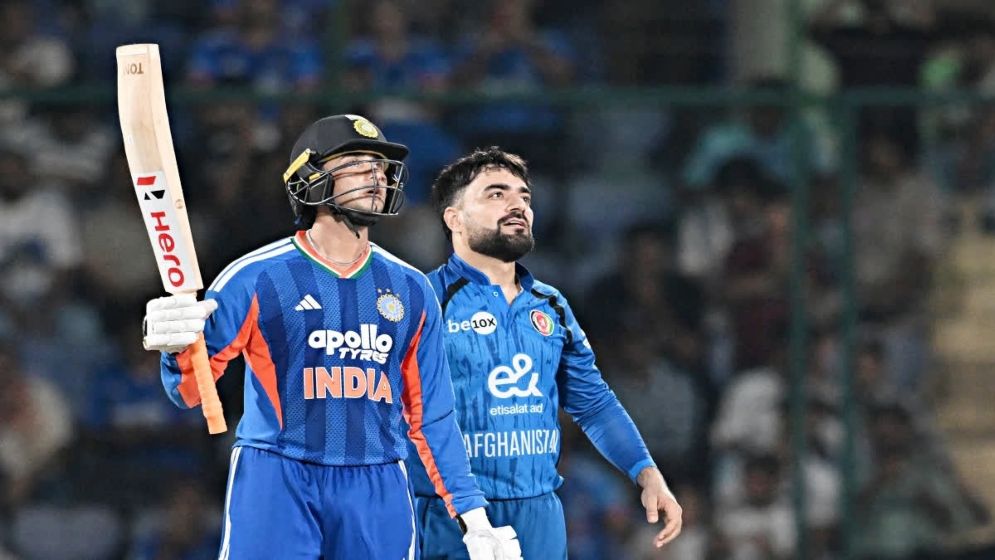 ৩২ বলে ৮২! অভিষেকের ঝড়ে উড়ে গেল আফগানিস্তান