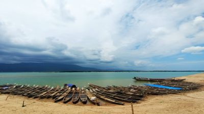 সুনামগঞ্জের যাদুকাটা নদীর ২ মহালে বালু উত্তোলন নিষিদ্ধ