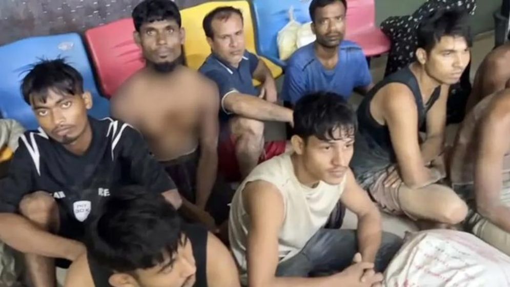 সাগরপথে মালয়েশিয়ায় পাচারকালে ১৫ জন উদ্ধার