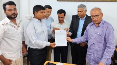 প্রধানমন্ত্রীর উদ্যোগে চাকরি পেলেন দৃষ্টিহীন রাবি শিক্ষার্থী