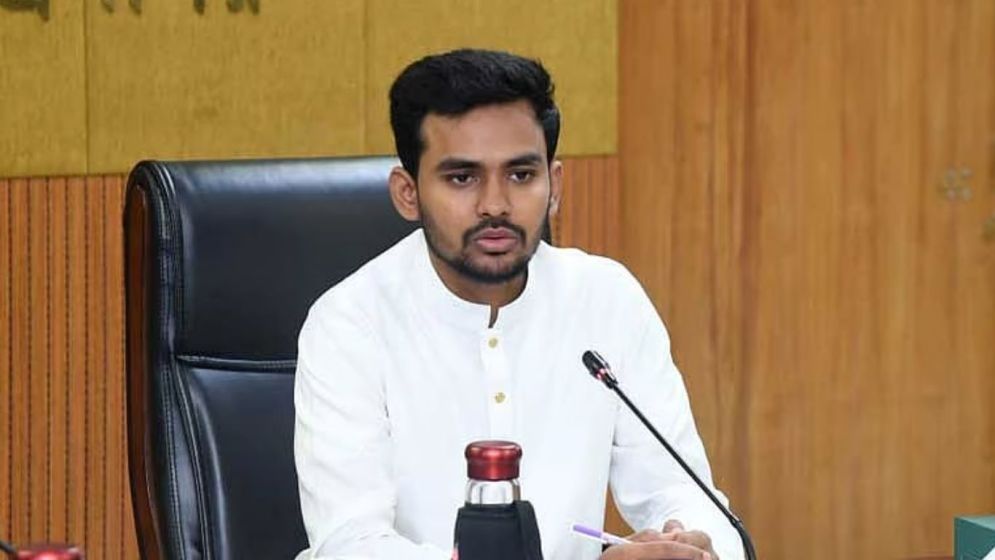 স্ত্রীসহ আসিফ মাহমুদের তথ্য চেয়ে বিএফআইইউকে দুদকের চিঠি