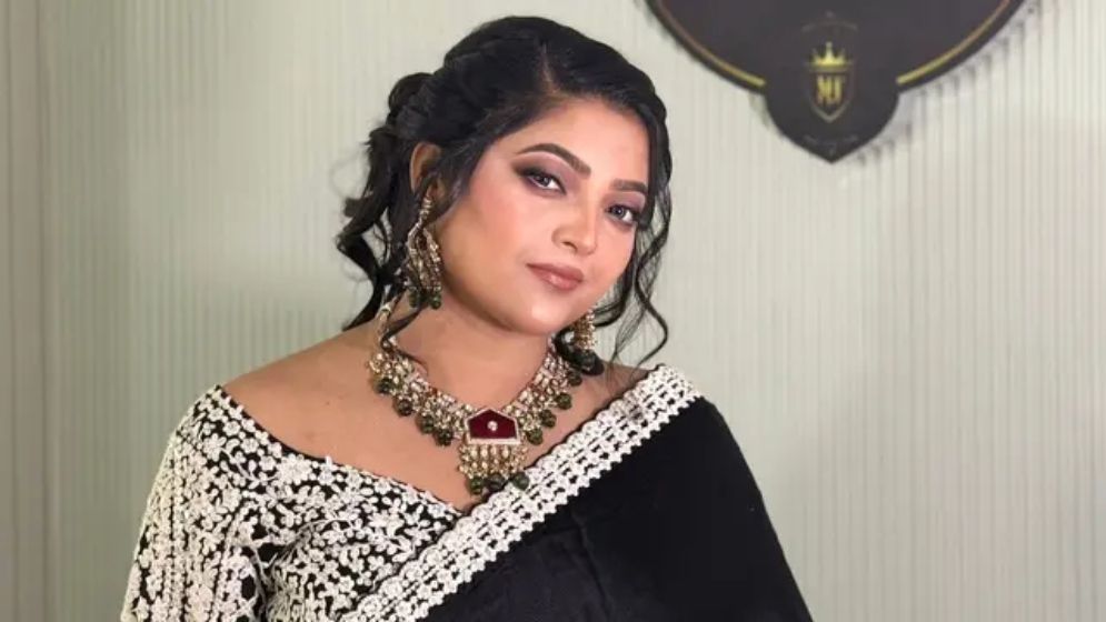 ‘আমার আব্বা আর নেই’, সংগীতশিল্পী সালমার আবেগঘন স্ট্যাটাস