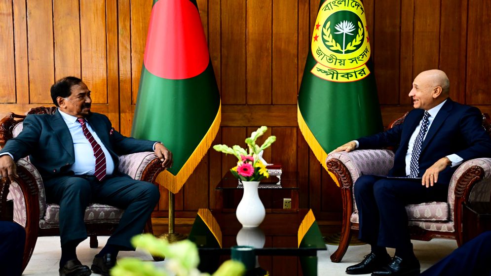 স্পিকারের সাথে ঢাকায় নিযুক্ত ইতালির রাষ্ট্রদূতের সাক্ষাৎ