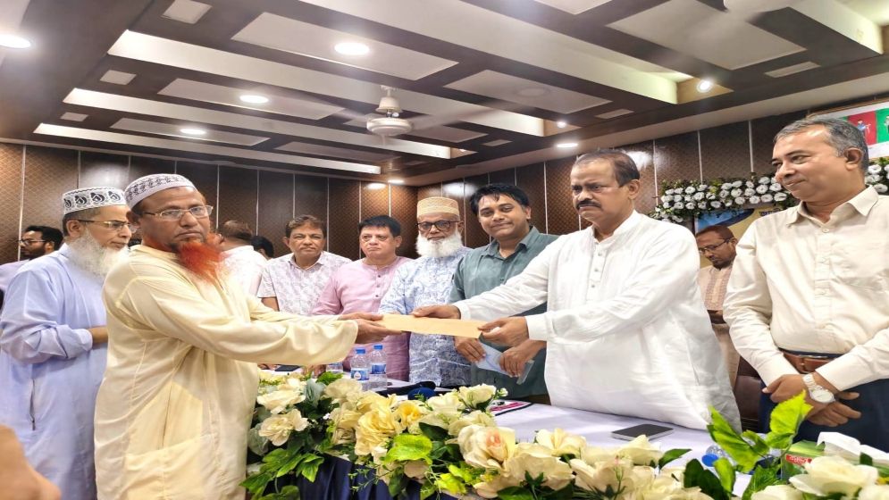 রায়পুরে ৪৮৬ দরিদ্র-অসহায় পেল মানবিক সহায়তা