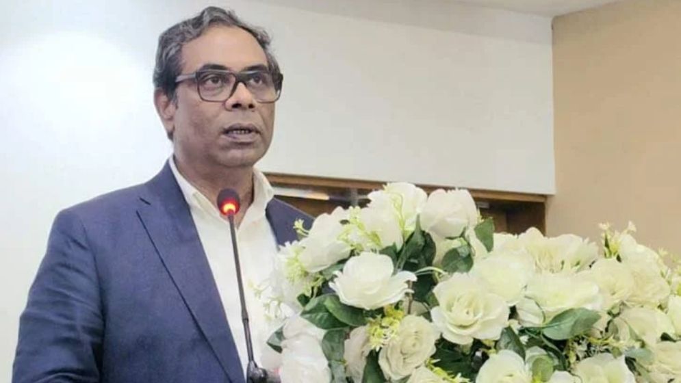 শুধু কীটনাশক ছিটিয়ে ডেঙ্গু নিয়ন্ত্রণ সম্ভব নয়: স্বাস্থ্য প্রতিমন্ত্রী