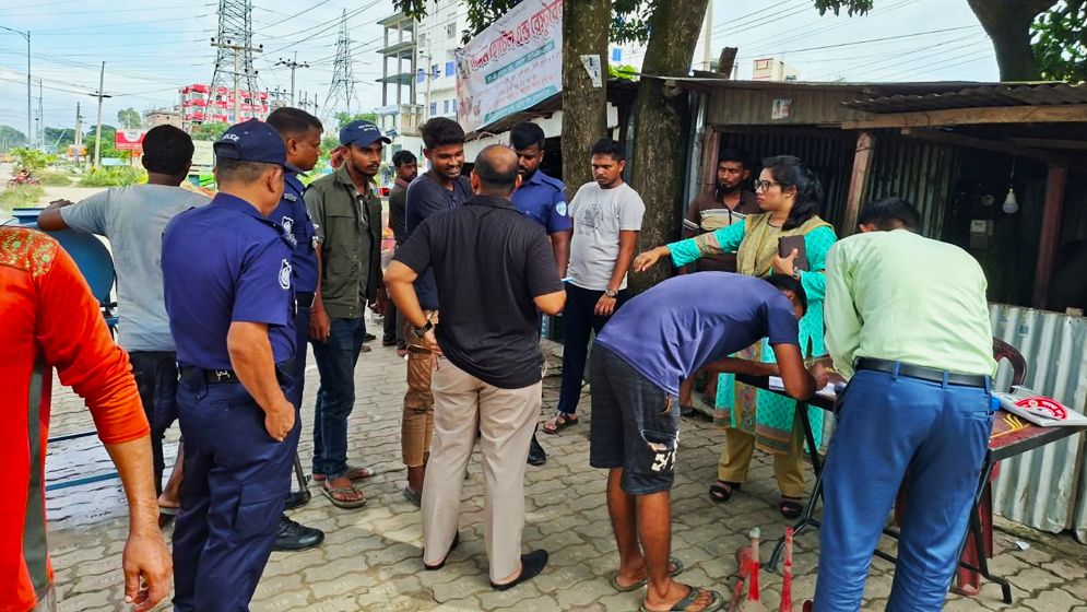ব্রাহ্মণবাড়িয়ায় শব্দদূষণ নিয়ন্ত্রণে পরিবেশ অধিদপ্তরের মোবাইল কোর্ট
