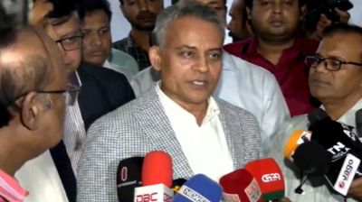 সরকারের বেঁধে দেওয়া ভাড়ার চেয়ে বেশি নিলে রুট পারমিট বাতিল