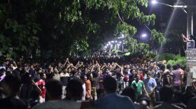 দ্বিতীয় দিনেও চুয়েটে ‘কমপ্লিট শাটডাউন’ কর্মসূচি