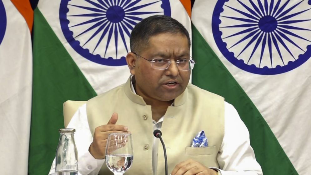 ভবিষ্যৎমুখী সম্পর্ক গড়তে বাংলাদেশের সঙ্গে কাজ করতে চায় ভারত: জয়সোয়াল