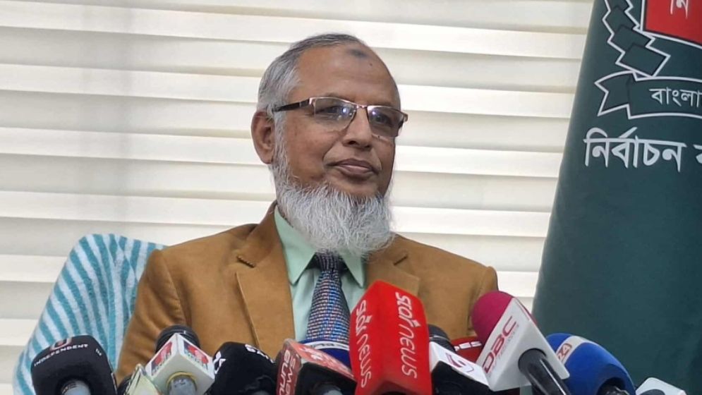 নভেম্বর-ডিসেম্বরে নয়, জানুয়ারিতে স্থানীয় সরকার নির্বাচন: ইসি আনোয়ারুল