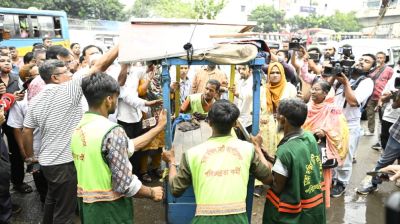 পল্টন থেকে নর্থ সাউথ রোডে হকার বসা নিষেধ, কড়া অবস্থানে ডিএসসিসি