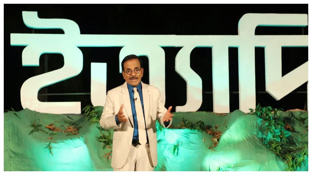 ‘ইত্যাদি’র নতুন পর্বে কী চমক রাখছেন হানিফ সংকেত?
