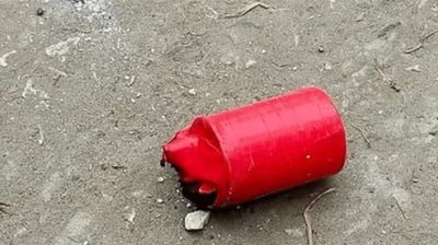 ধানমন্ডিতে ককটেল বিস্ফোরণ, তিনজনকে আটক