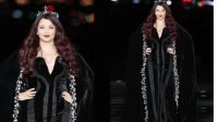 প্যারিসে র‌্যাম্পওয়াকে রাজকীয় লুকে ঐশ্বরিয়া