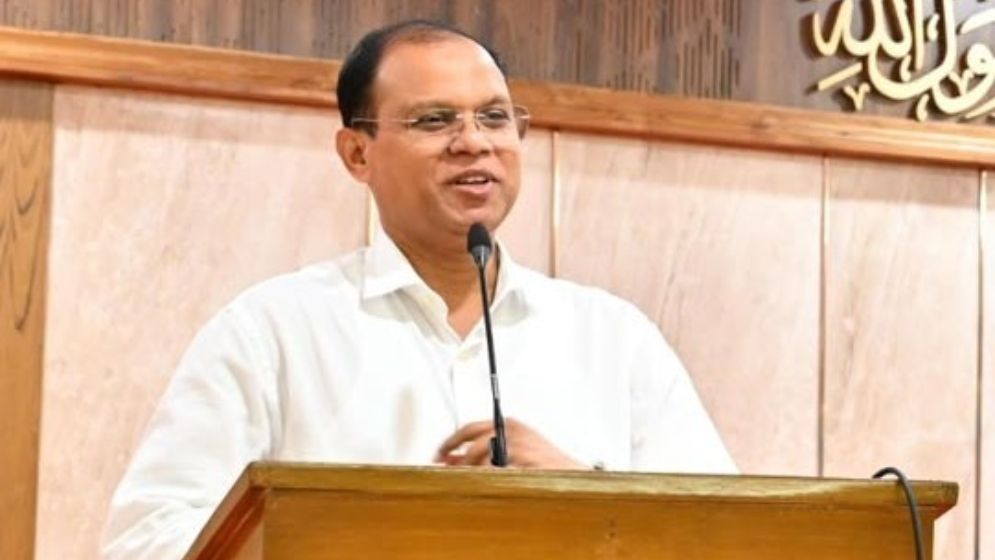 পলাতক ফ্যাসিস্ট সরকারের দেশ চালানোর সেই মন্ত্রেই চলছে বিরোধী দল: রুমন