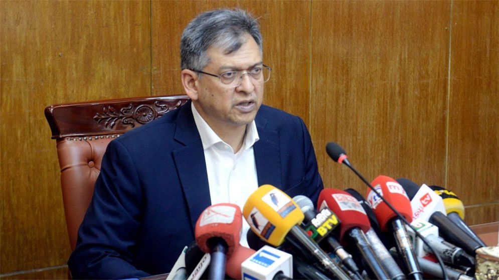 সন্ত্রাস-চাঁদাবাজি দমনে সমন্বিতভাবে কাজ করবে বিভিন্ন বাহিনী: স্বরাষ্ট্রমন্ত্রী