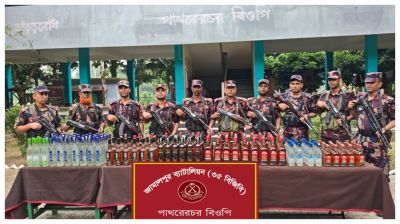 জামালপুর সীমান্তে পরিত্যক্ত ১৮৬ বোতল ভারতীয় মদ উদ্ধার