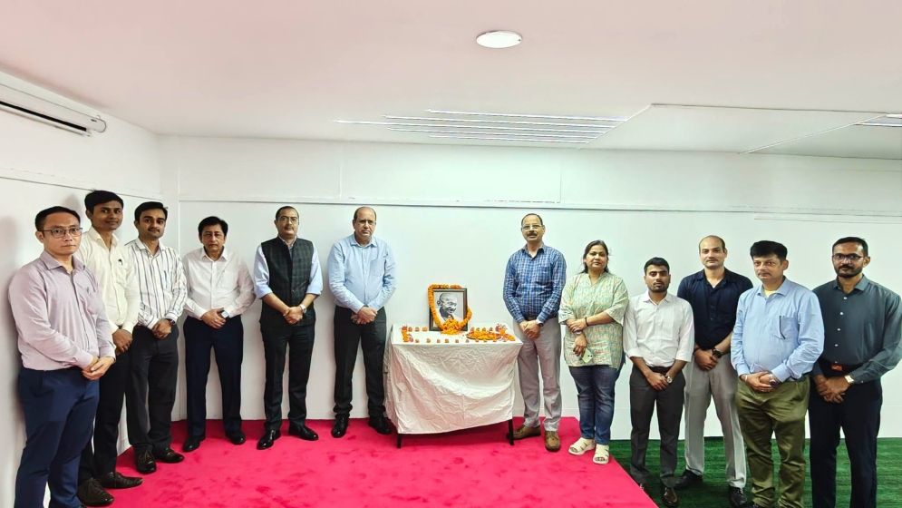 গান্ধীর ১৫৭তম জন্মবার্ষিকীতে ভারতীয় সহকারী হাইকমিশনের শ্রদ্ধা