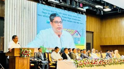 নিজ বাসার সৌরবিদ্যুৎ থেকে জাতীয় গ্রিডে ১২০০ ইউনিট দিয়েছেন প্রধানমন্ত্রী