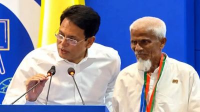 গাইবান্ধার ‘এক টাকার শিক্ষক’ লুৎফুর রহমানকে বিশেষ সম্মাননা