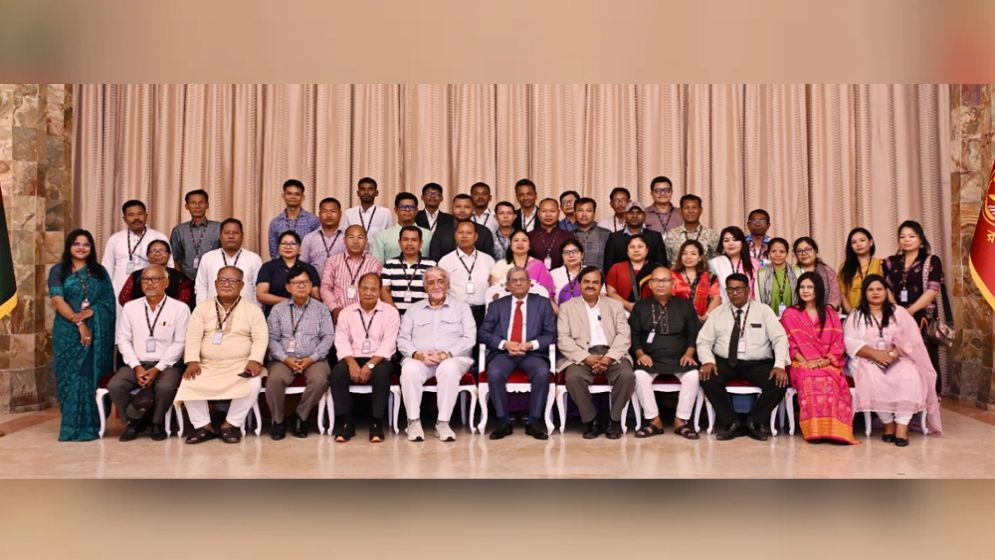 ক্ষুদ্র জাতিগোষ্ঠীর অধিকার নিশ্চিত করতে ঐক্যবদ্ধভাবে কাজের আহ্বান রাষ্ট্রপতির