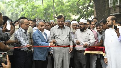 ধানমন্ডি লেক পুনরুজ্জীবনে খনন শুরু, ব্যয় হবে ২৬ কোটি টাকা