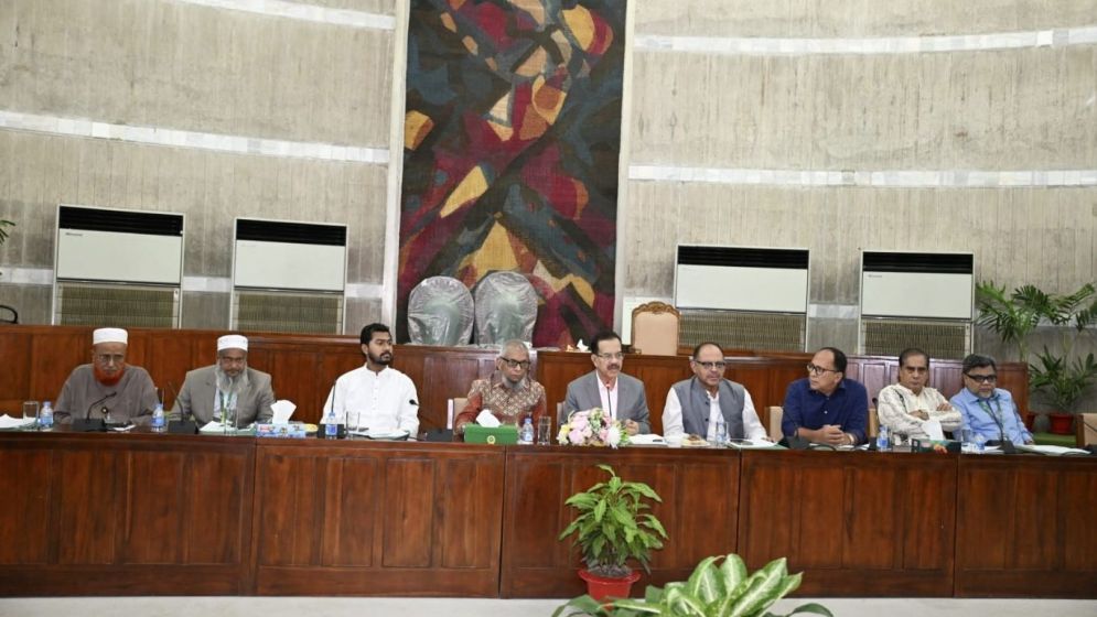 চলতি বছর বিশ্বের বিভিন্ন দেশে ৪ লাখ ৩২ হাজার কর্মী পাঠিয়েছে বাংলাদেশ