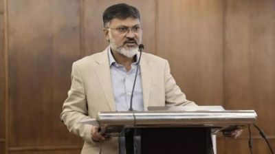 ঢাকার ফুটপাত হকারমুক্ত করা হবে, অটোরিকশা নিয়ন্ত্রণে কাজ করছে দুই সিটি করপোরেশন