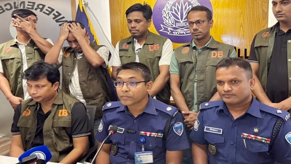 অটোরিকশাচালকই তাজমিনকে ধর্ষণের পর শ্বাসরোধে হত্যা করেন: পুলিশ