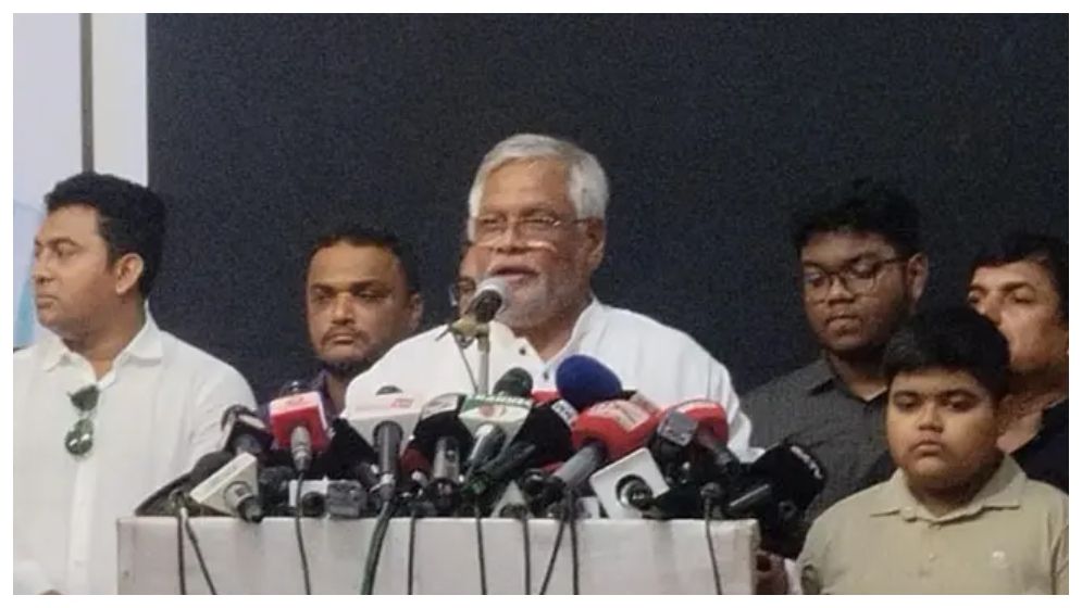 পরাজিত শক্তির ষড়যন্ত্র রুখতে নেতাকর্মীদের ঐক্যবদ্ধ হওয়ার আহ্বান আমানের