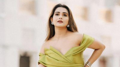 সড়ক দুর্ঘটনার কবলে অভিনেত্রী তানজিন তিশা