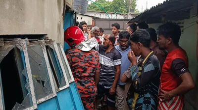 নারায়ণগঞ্জে গ্যাস বিস্ফোরণে একই পরিবারের ৪ জন দগ্ধ