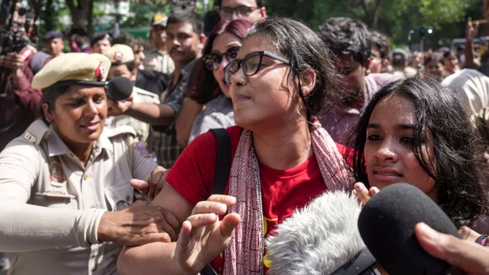 নাটক থেকে রাজনীতির হাতেখড়ি, ছাত্র আন্দোলনের মুখ কে এই নেহা বোরা?