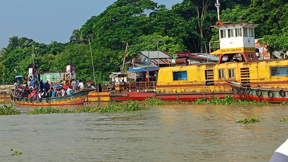 ৭০ পদের দায়িত্ব ১০ জনের কাঁধে, ধুঁকছে বরিশালের ফেরি সেবা
