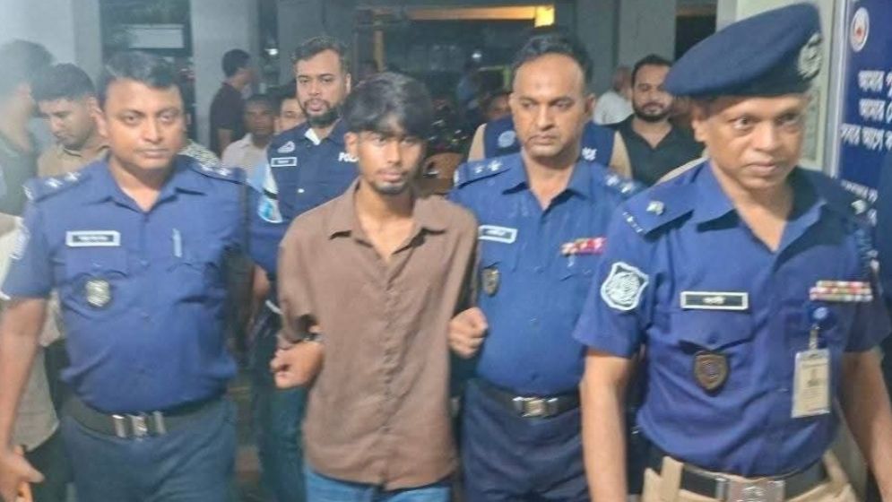 কুমিল্লায় স্কুলছাত্রী তাজমিন হত্যা: কক্সবাজার থেকে কথিত প্রেমিক আটক
