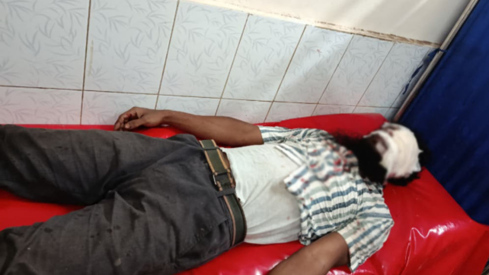 রায়পুরে চার্জে দিয়ে গেম খেলার সময় মোবাইল বিস্ফোরণ, দুই যুবক আহত