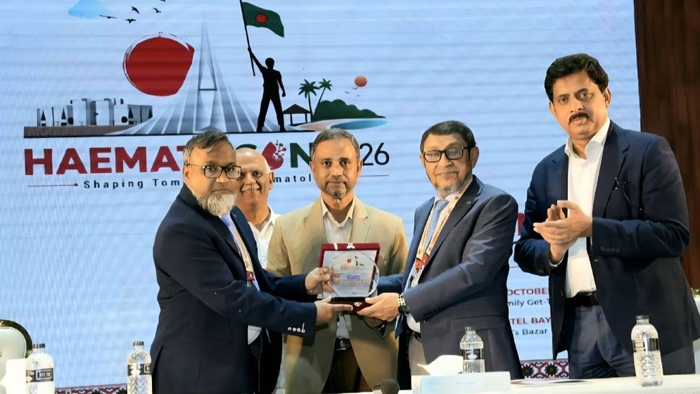 রক্তরোগ চিকিৎসায় বিশেষজ্ঞ বাড়ানোর উদ্যোগ নেবে সরকার