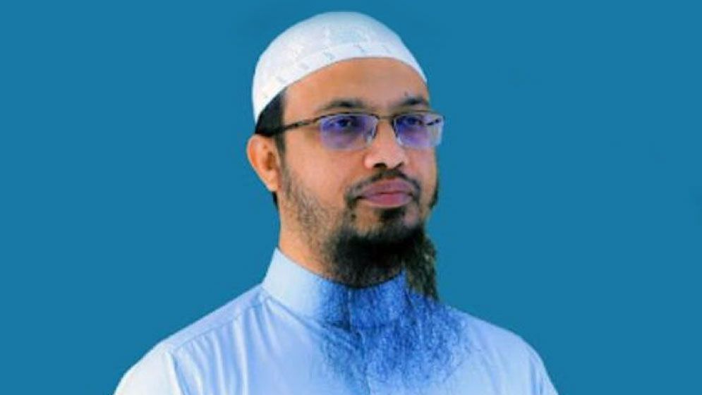 একা পশু জবাই করলে মাংস খাওয়া কি হালাল? জানালেন শায়খ আহমাদুল্লাহ