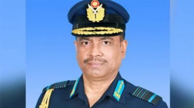 বিমান বাহিনীর সাবেক প্রধান হান্নান কাতারে গ্রেপ্তার