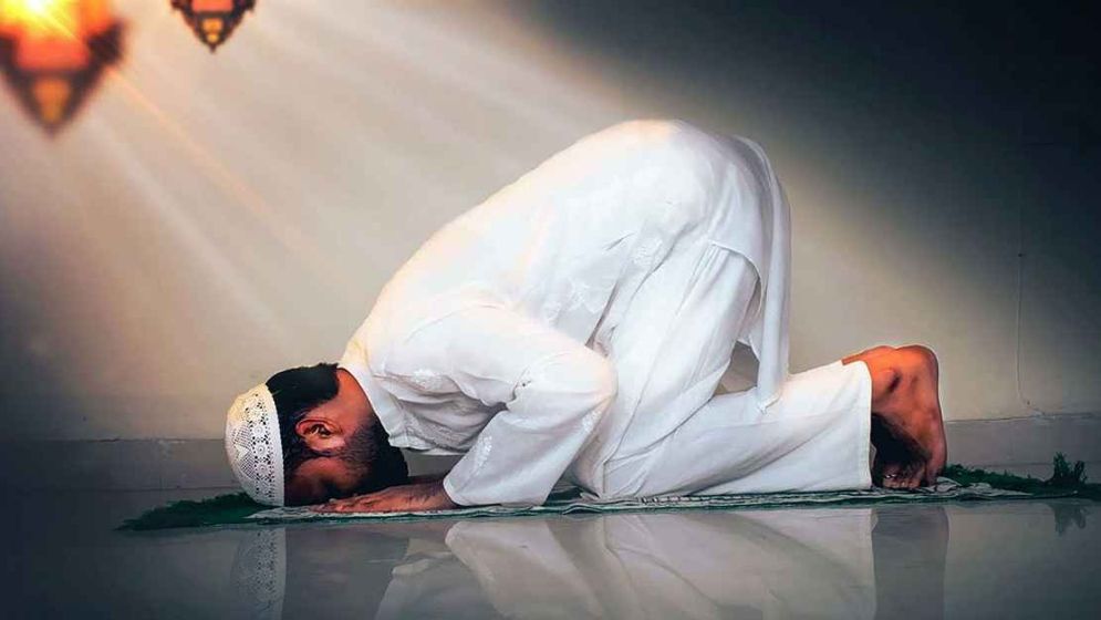 জোহরের আগের ৪ রাকাত সুন্নত ছুটে গেলে কী করবেন?