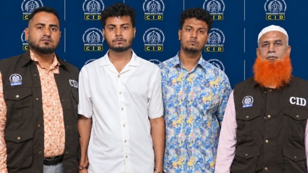 কম্বোডিয়ায় মানবপাচারের অভিযোগে গ্রেপ্তার ২