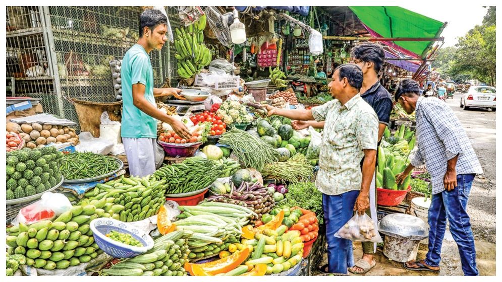 শীতের সবজি এলেও দামে স্বস্তি নেই রাজধানীতে