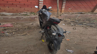 মরদেহ উদ্ধার স্থানের ৫০ গজ দূরে তাহসিফ সাউরির মোটরসাইকেল উদ্ধার