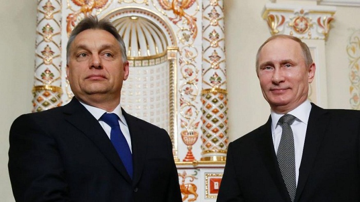<font style=\'color:#000000\'>Putin Visit to Hungary Shows He Still Has Friends in Europe</font>