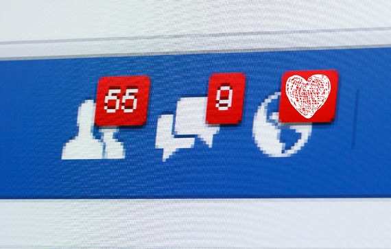 <font style=\'color:#000000\'>The Psychology of Oversharing Facebook Couples</font>