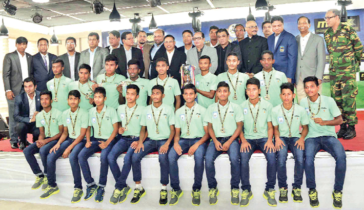 Bangladesh Under-14 footballers felicitated
