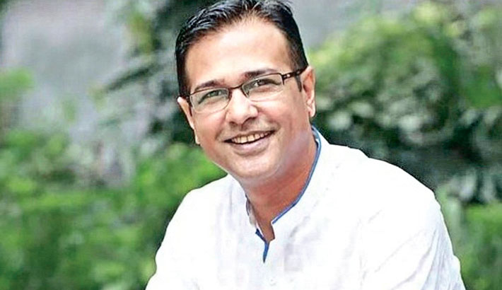 Asif works on music video