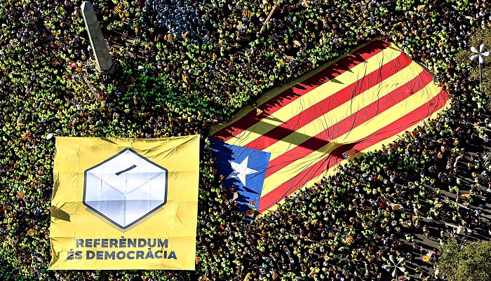 Catalan independence rally turns human sea in Barcelona